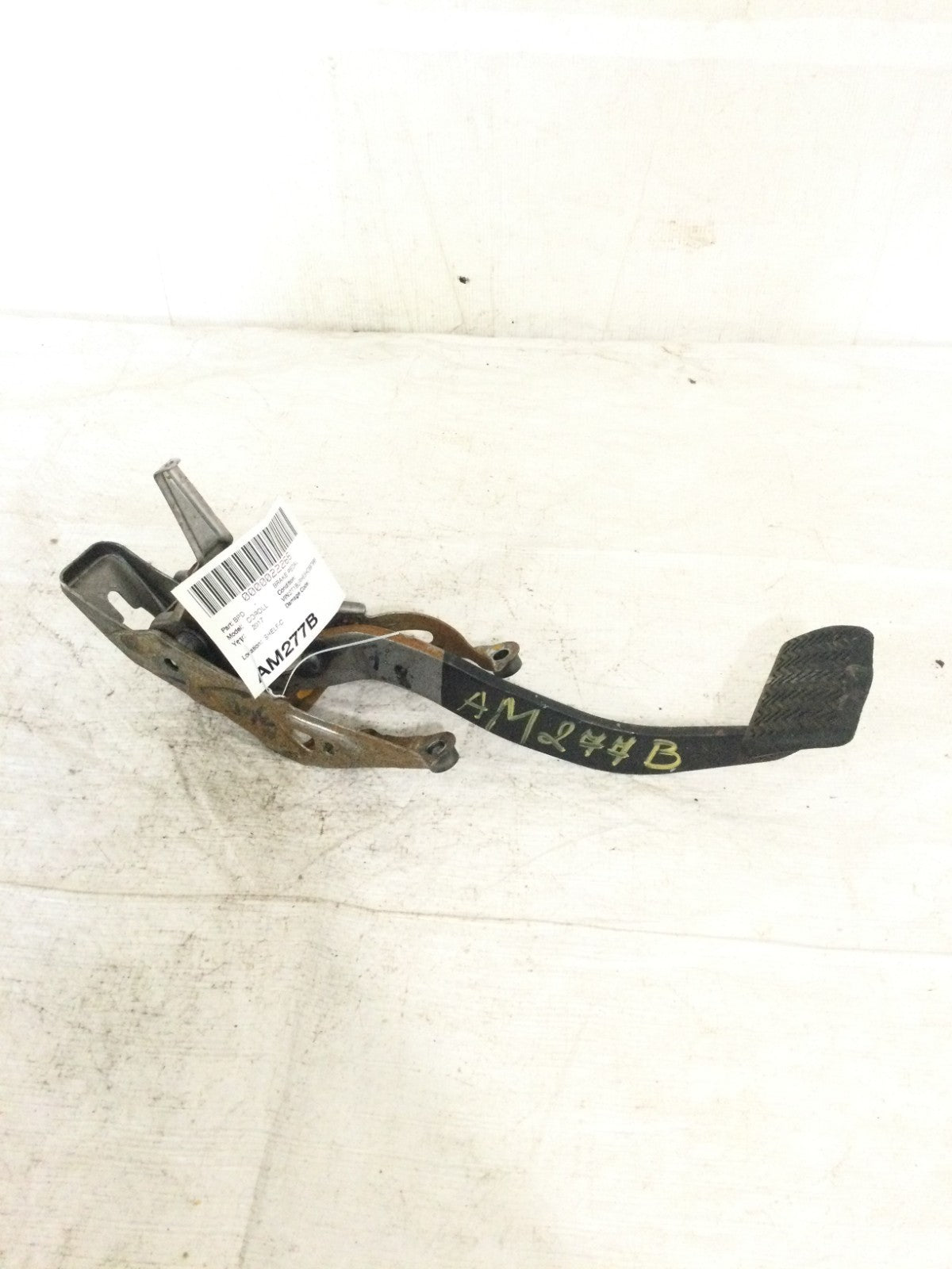 2017 Toyota Corolla Brake Pedal Assembly OEM