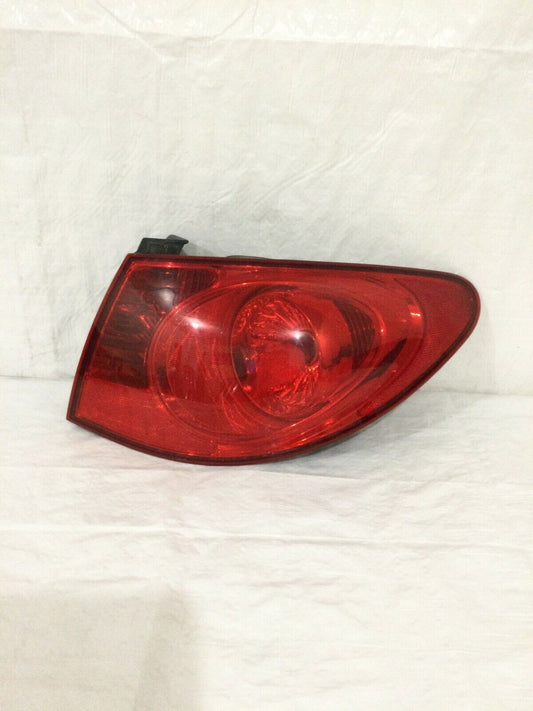 2007 Hyundai Elantra Sedan Quarter Panel Tail Light Lamp Right Passenger RH OEM