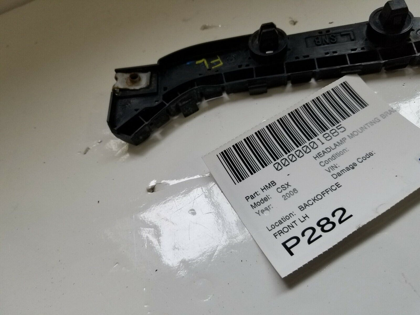 2006 Acura CSX Front Left Headlight Mounting Bracket OEM