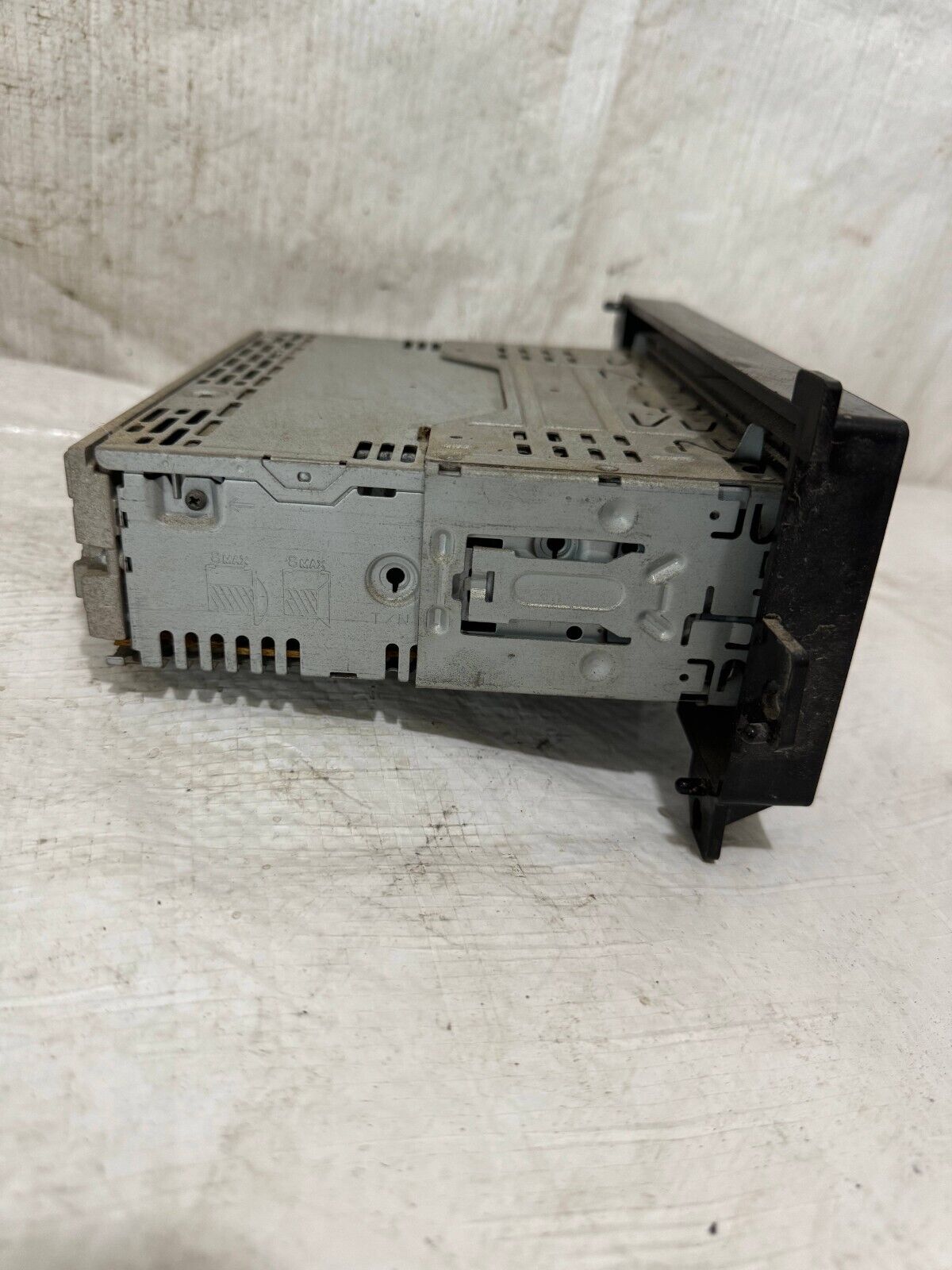 1998 Dodge Ram 2500 Sony CDX GT21W CD Player MP3 In Dash Receiver OEM