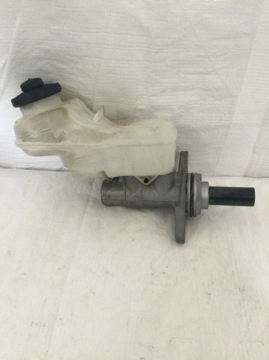 2016 Toyota Corolla Master Brake Cylinder W/ Reservoir OEM