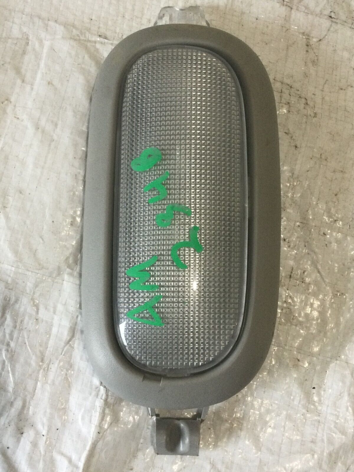 2004-2006 Dodge Ram 1500 Interior Dome Map Light OEM
