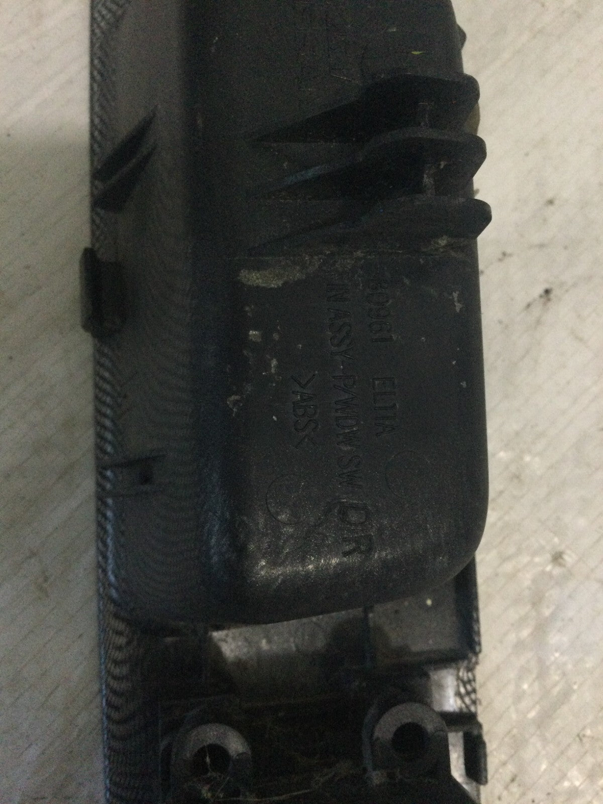 2007-2010 Nissan Versa Driver Side Door Master Power Window Switch OEM
