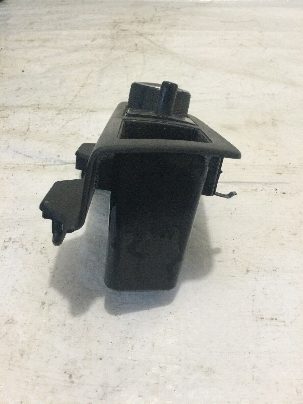 2007 2011 Cadillac Escalade Head light Fog Light Switch 10359413 OEM