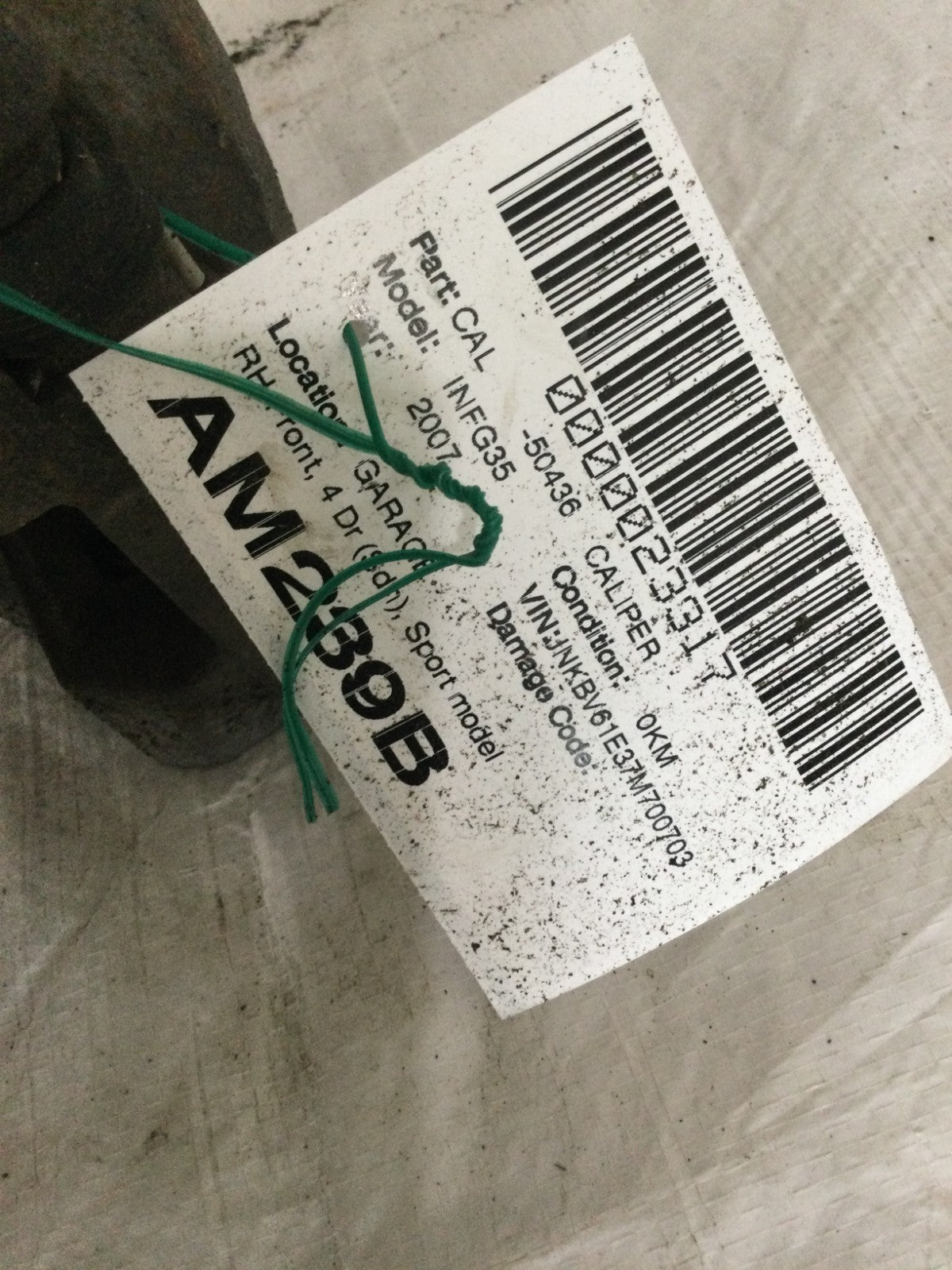 2007 Infiniti G35 3.5L Front Right Caliper OEM