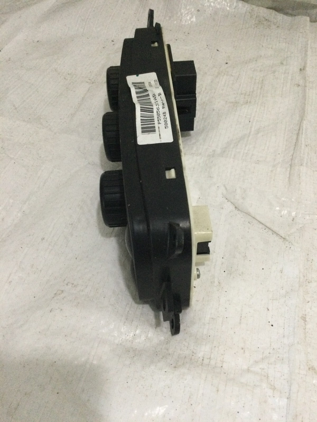 2002-2005 Dodge Ram 1500 AC Heater Control Climate Control Temperature OEM