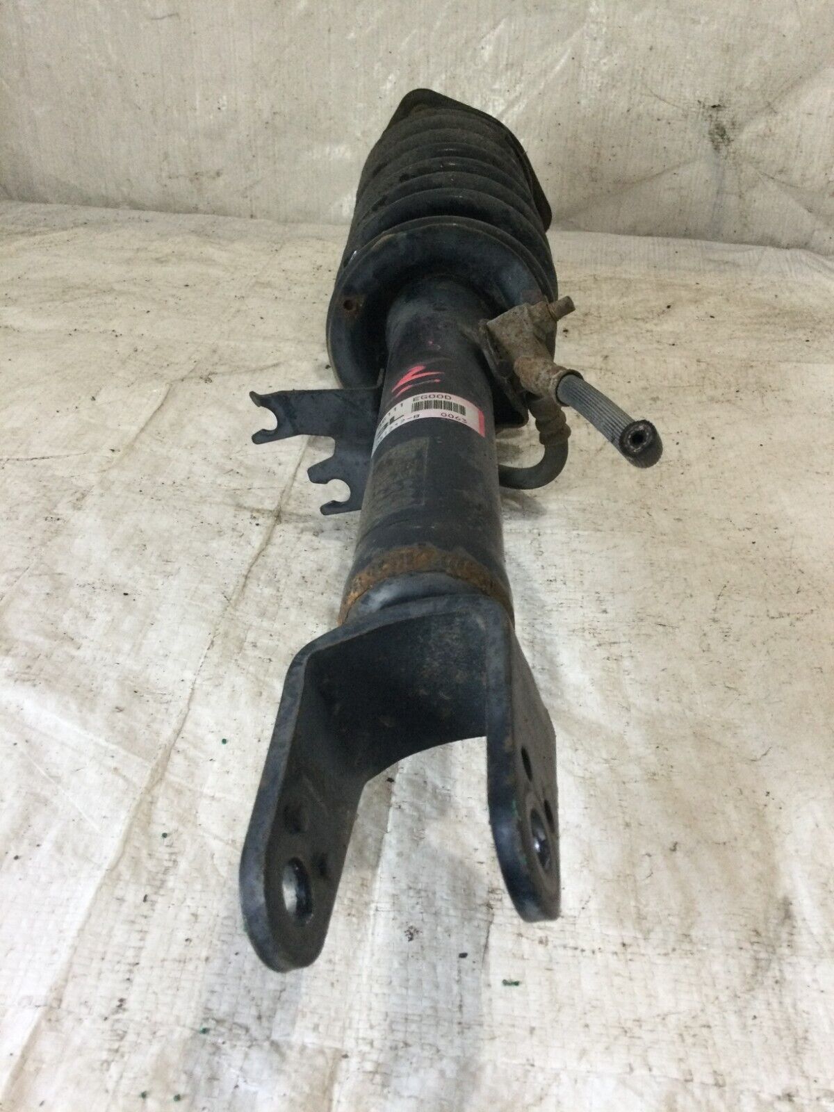 2007 INFINITI M45   Front  Driver Left Shock Strut  Assembly 56111 OEM