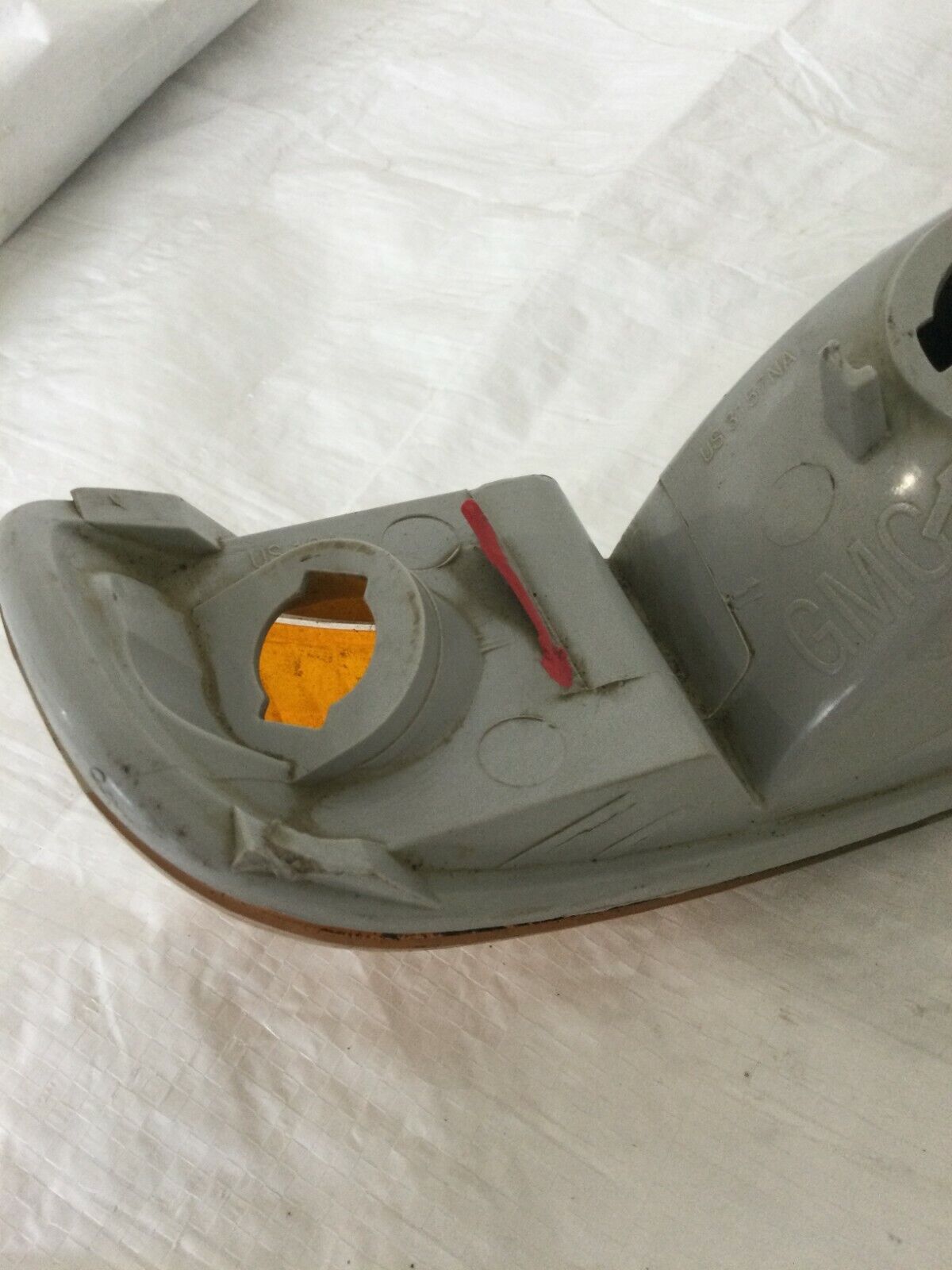2006 GMC SIERRA 2500 PICKUP LH Front Lamp Park Lamp Turn Signal 16524675 