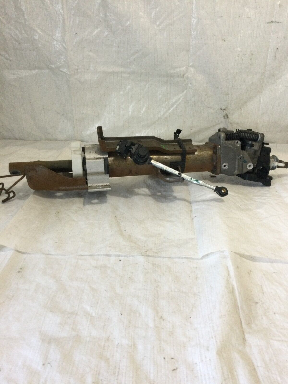 2007 GMC Sierra 2500HD Steering Column Assembly 26136672 OEM