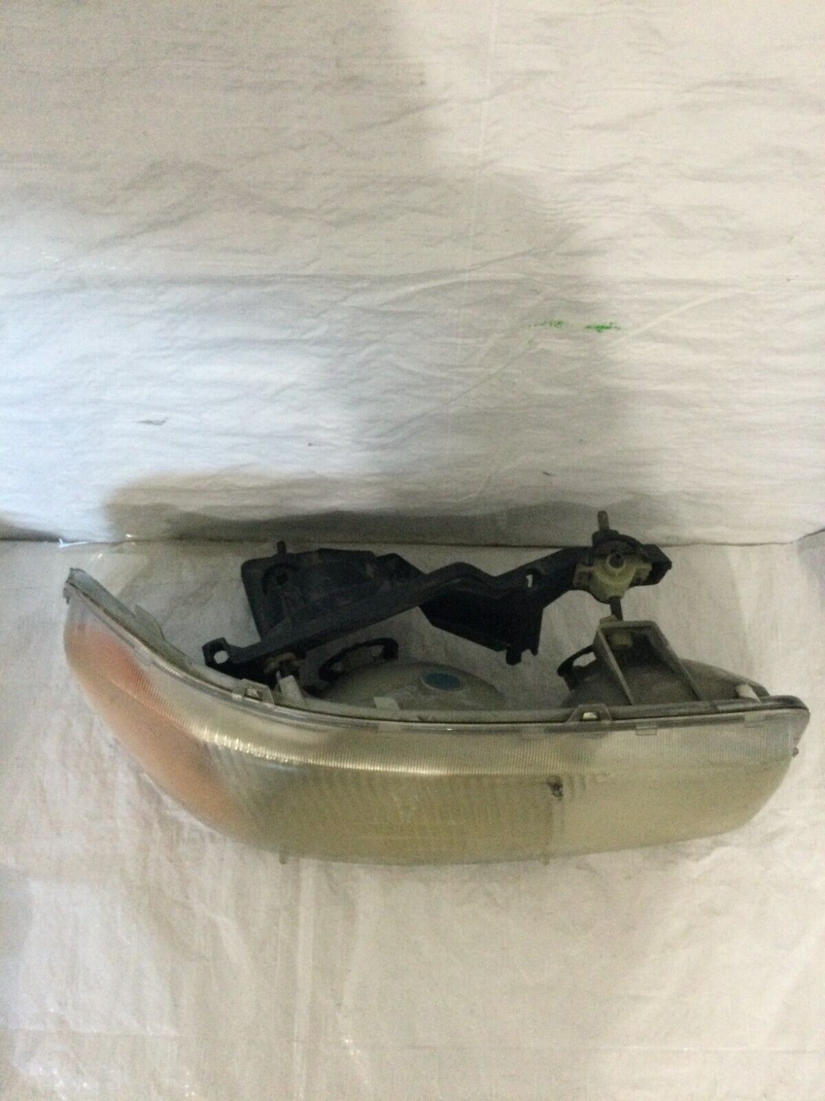 2007 GMC Sierra 1500 Classic Style Headlight Right Passenger Side OEM RH