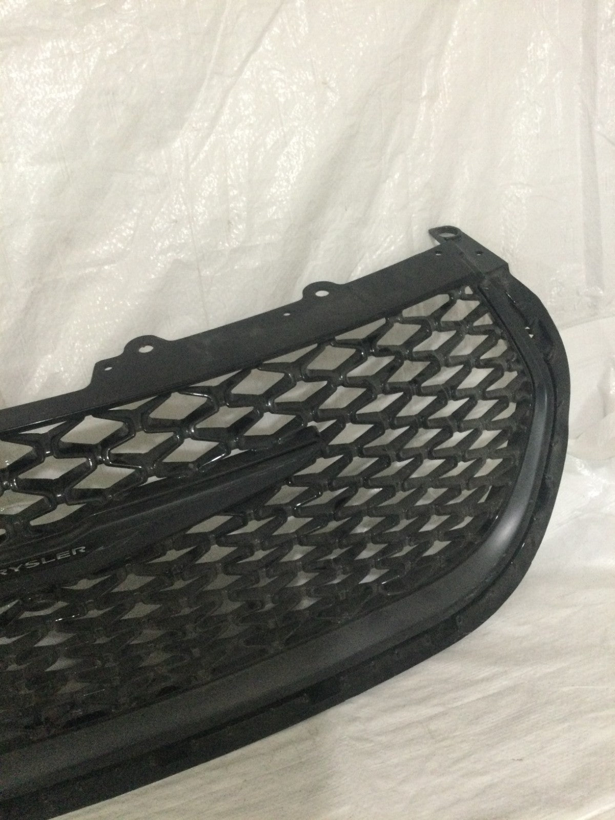2021-2022 Chrysler Pacifica Front Upper Grille OEM