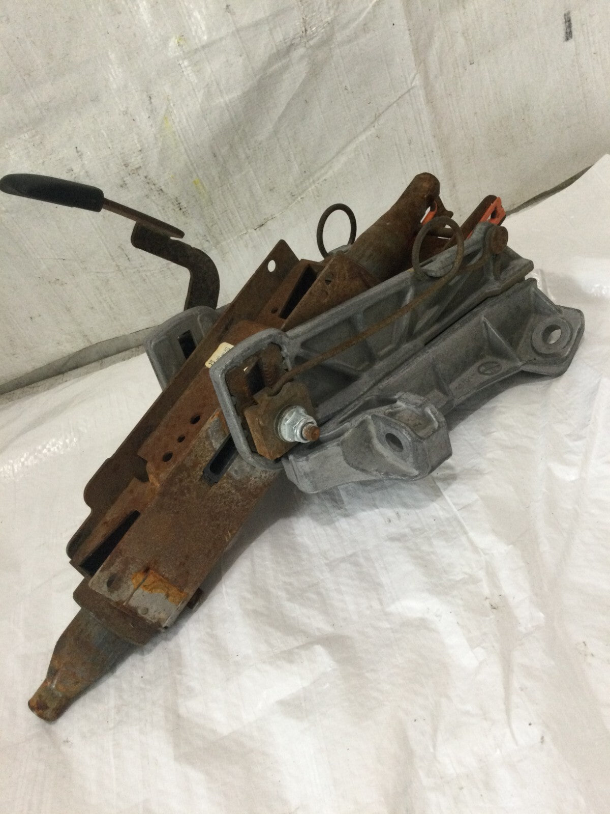 2019 Ford Taurus Steering Column Assembly OEM DG13-3C529-CG