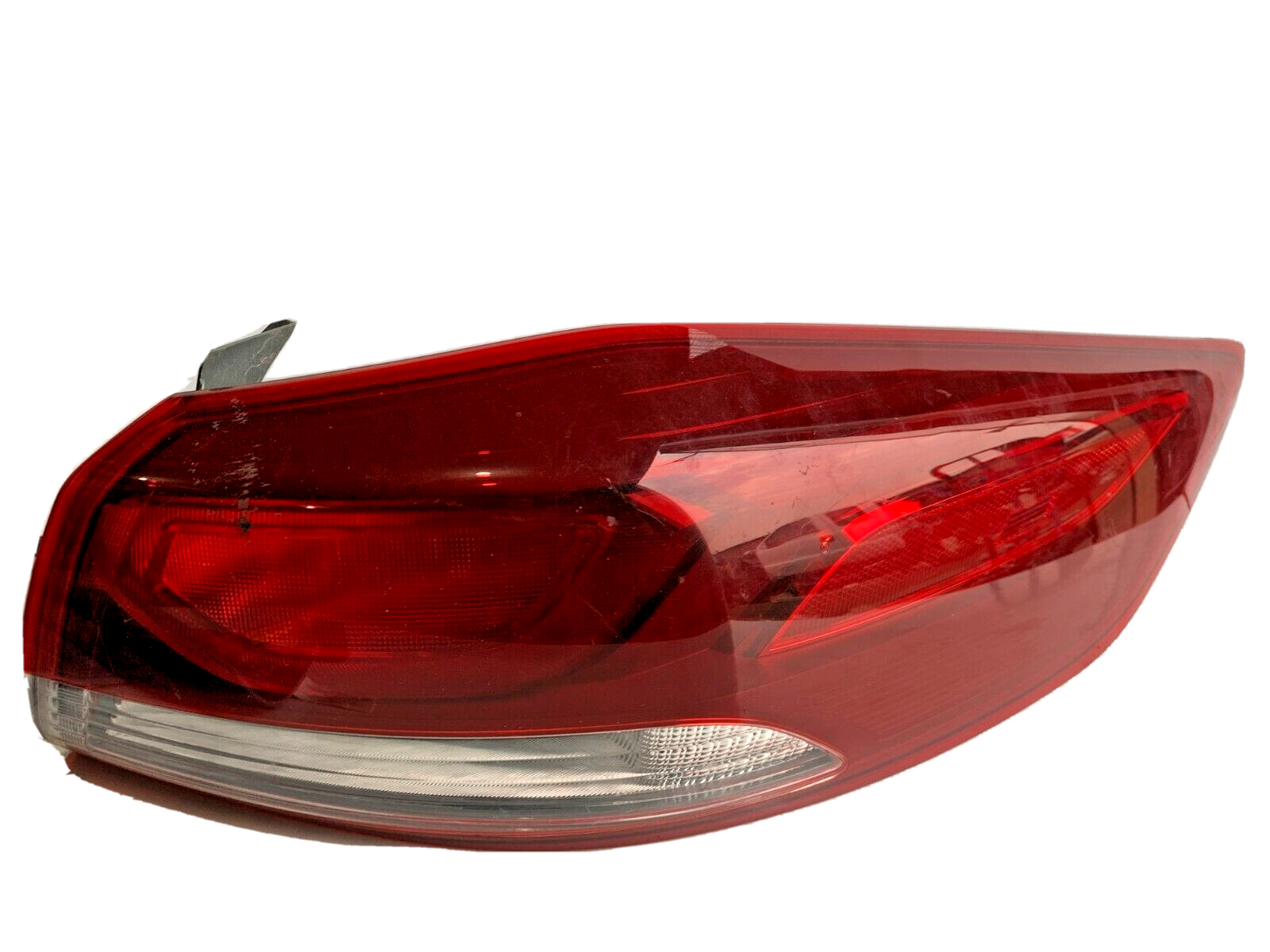 2018 Hyundai Elantra Tail Light Lamp Rear Right Passenger Side Outer NON LED OEM