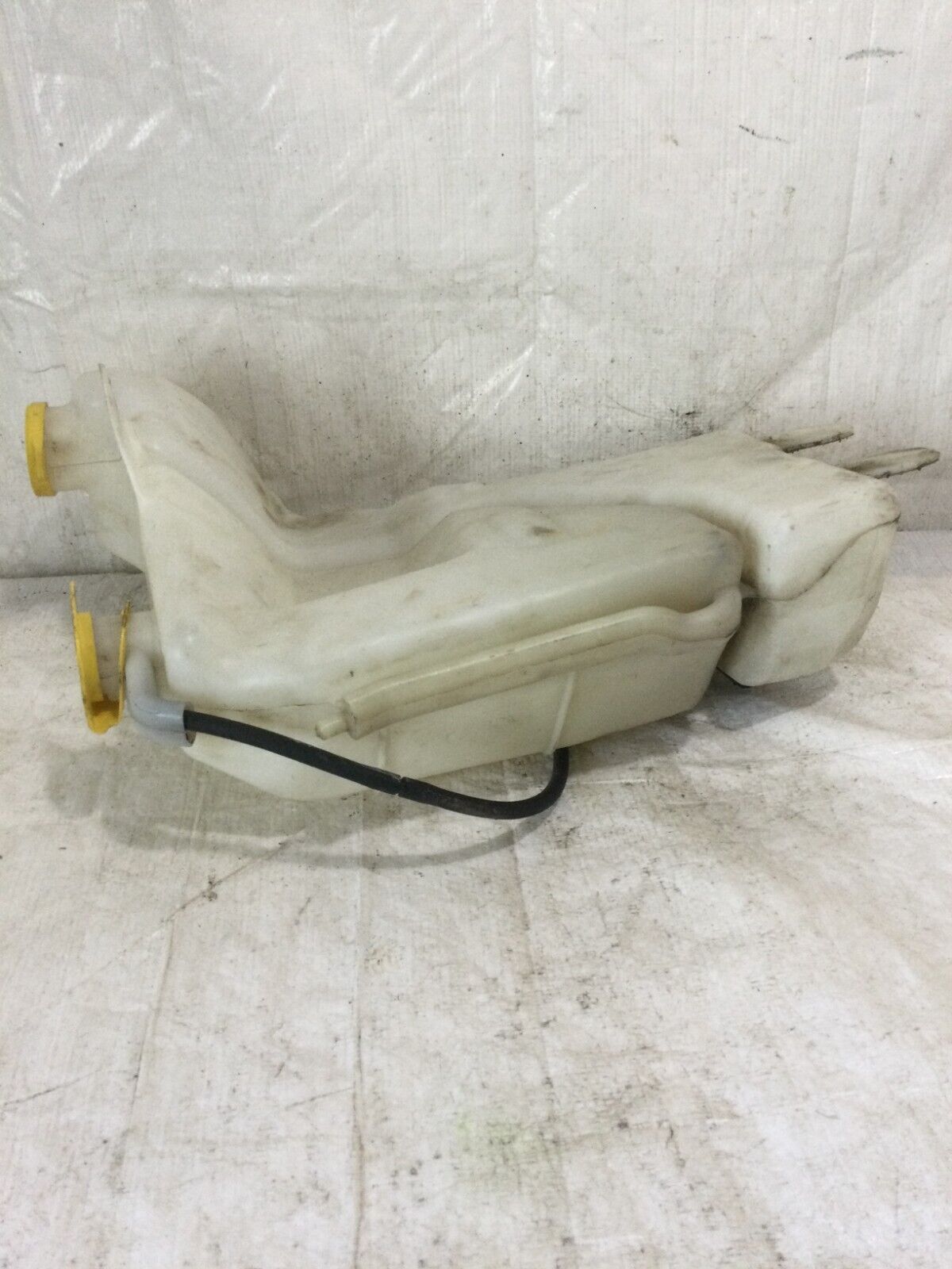2005 Dodge Ram 1500 Windshield Washer Fluid Reservoir OEM
