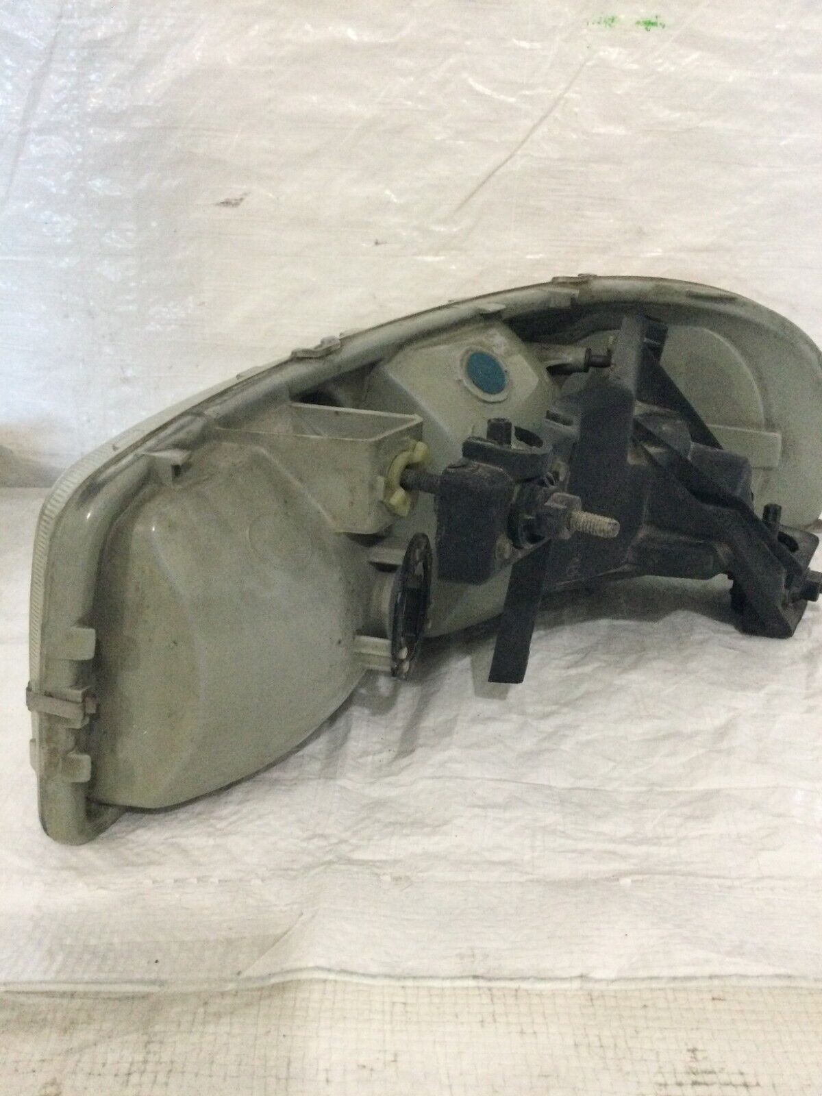 2007 GMC Sierra 1500 Classic Style Headlight Right Passenger Side OEM RH