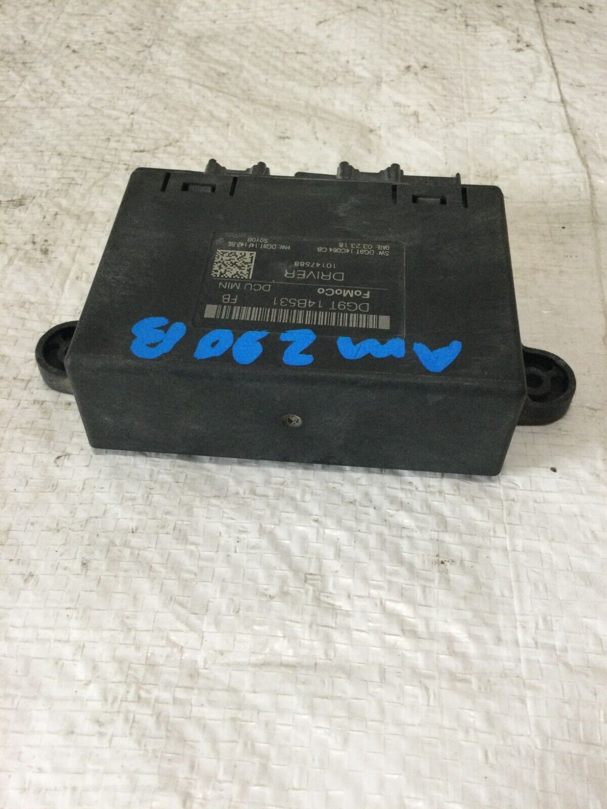 2018 Ford F-150  Front Left Driver Side Door Window Control Module OEM