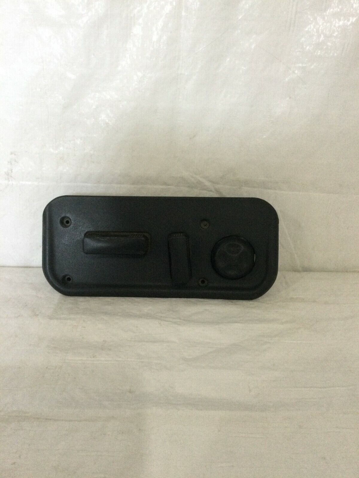 2000-2002 GMC Sierra 1500 Front Switch Seat Right RH OEM	