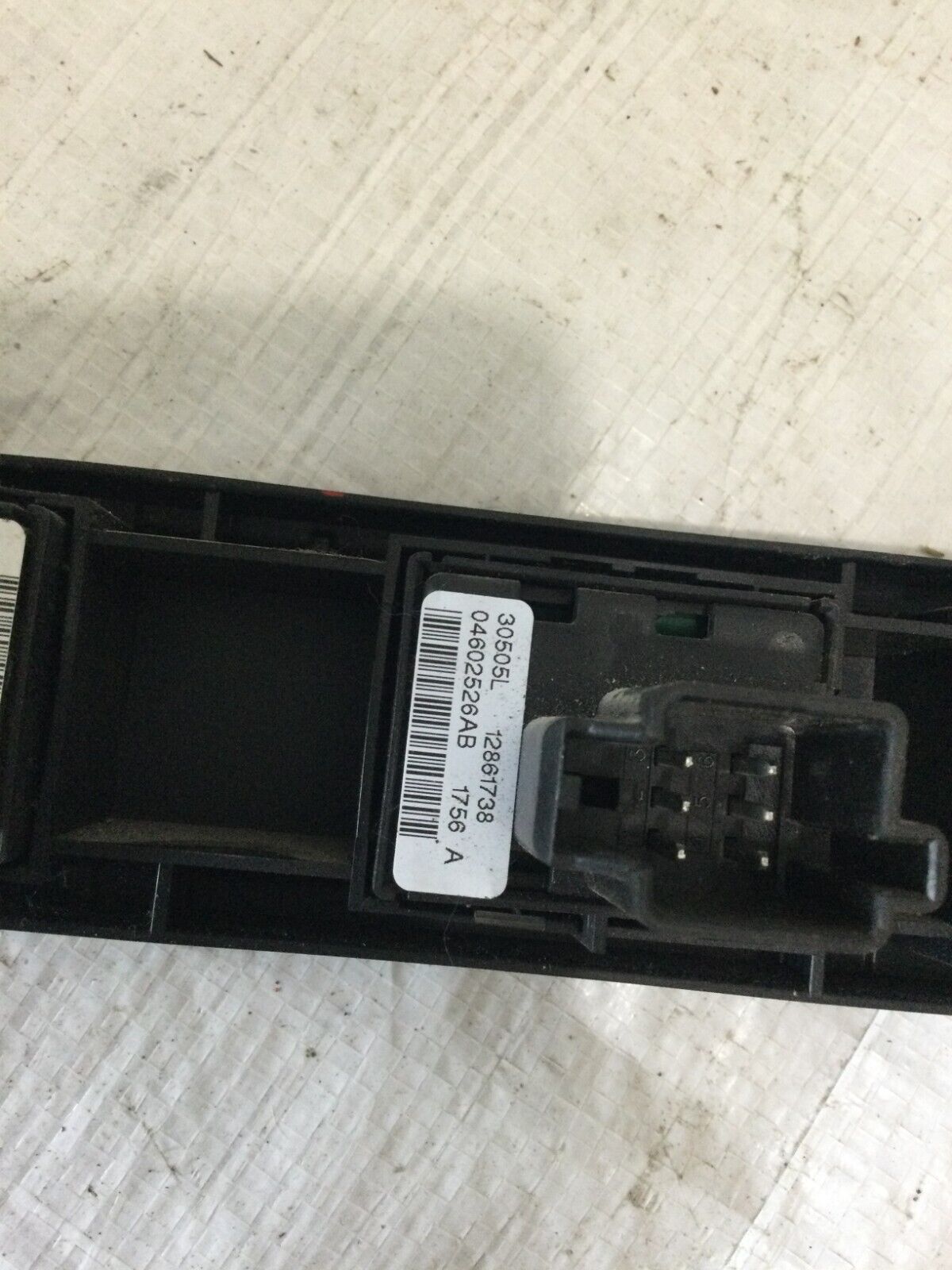 2007 Dodge Ram 1500  Rear Sliding Window Heated Seat Switch w/Bezel OEM