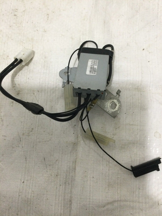 2015-2016 Toyota Camry Antenna Amplifier OEM 86300-06160