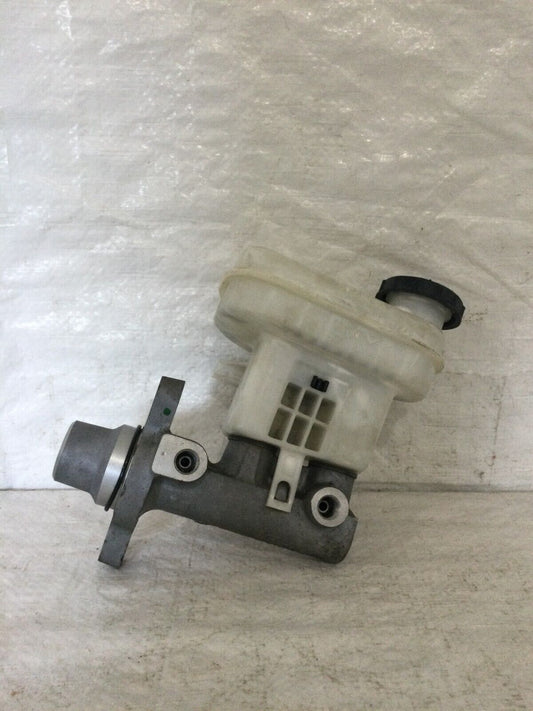 2012 Ford Flex Master Cylinder W/ Reservoir OEM