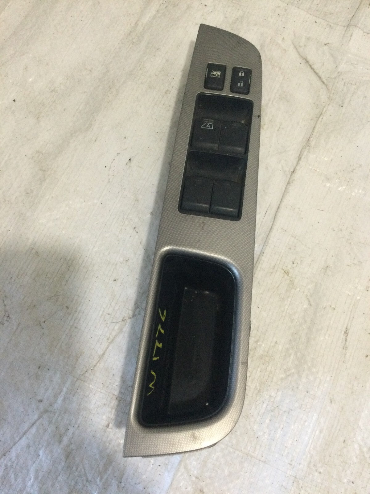 2007-2010 Nissan Versa Driver Side Door Master Power Window Switch OEM