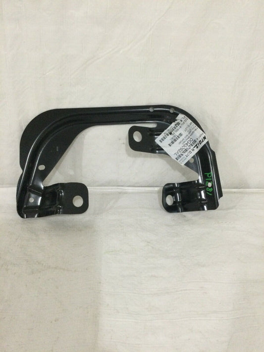 2009 Dodge Ram 1500 Front Bumper Fog Lamp Bracket 