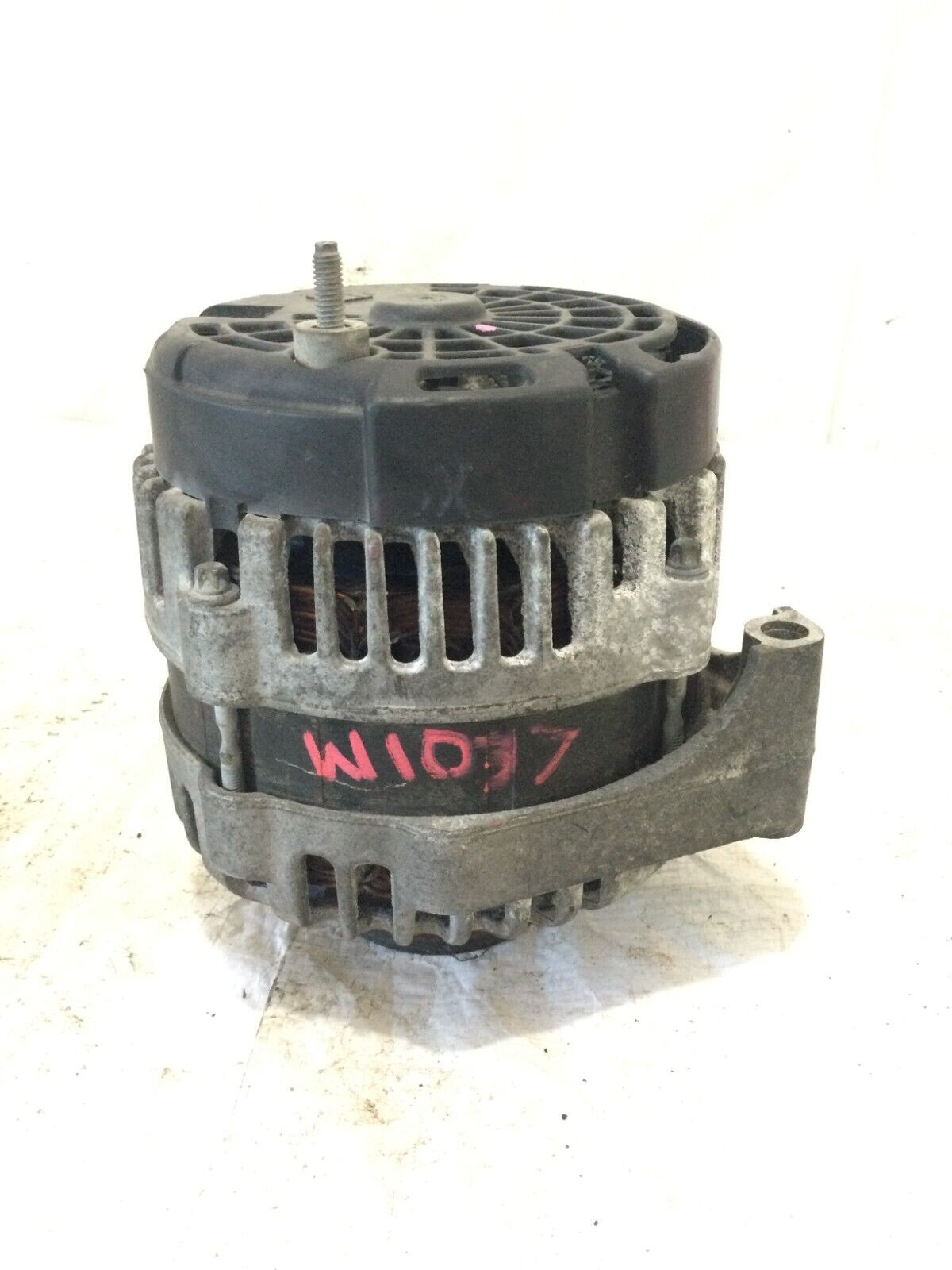 2007 GMC Envoy Alternator Motor Assembly OEM