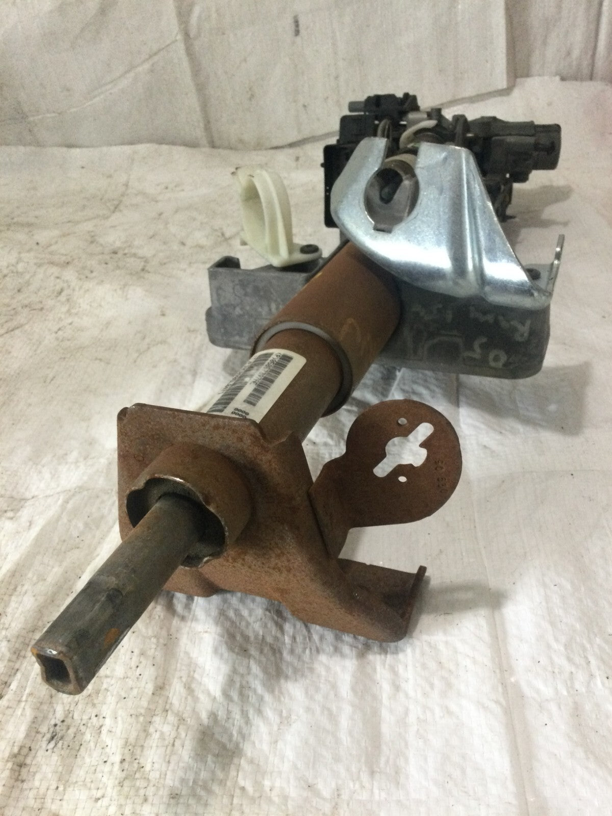 2004-2005 Dodge Ram 2500 Steering Column Assembly 05057397AE OEM