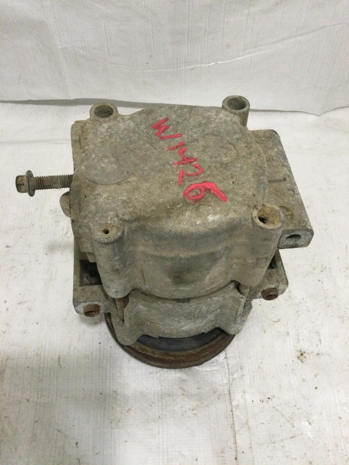 2006 Ford F-150  A/C Air Conditioning Compressor OEM