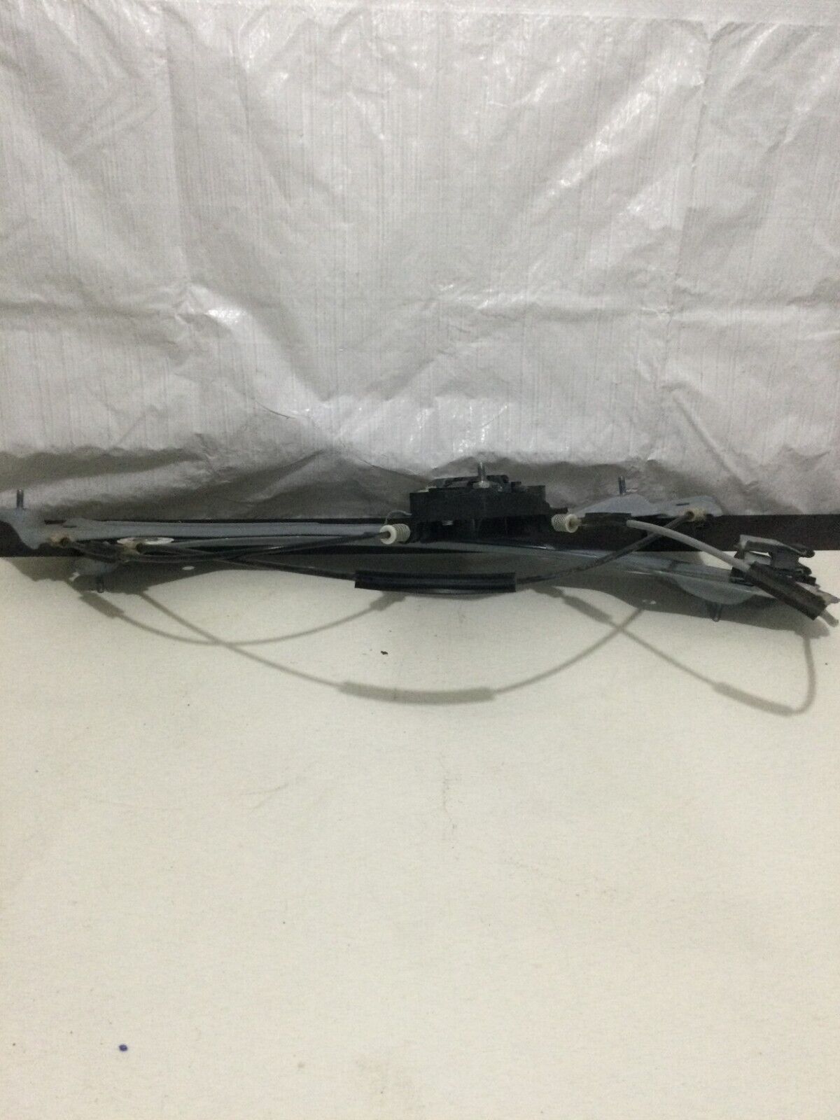 2018 Chevrolet Silverado 1500 Front Right Window Regulator Motor OEM