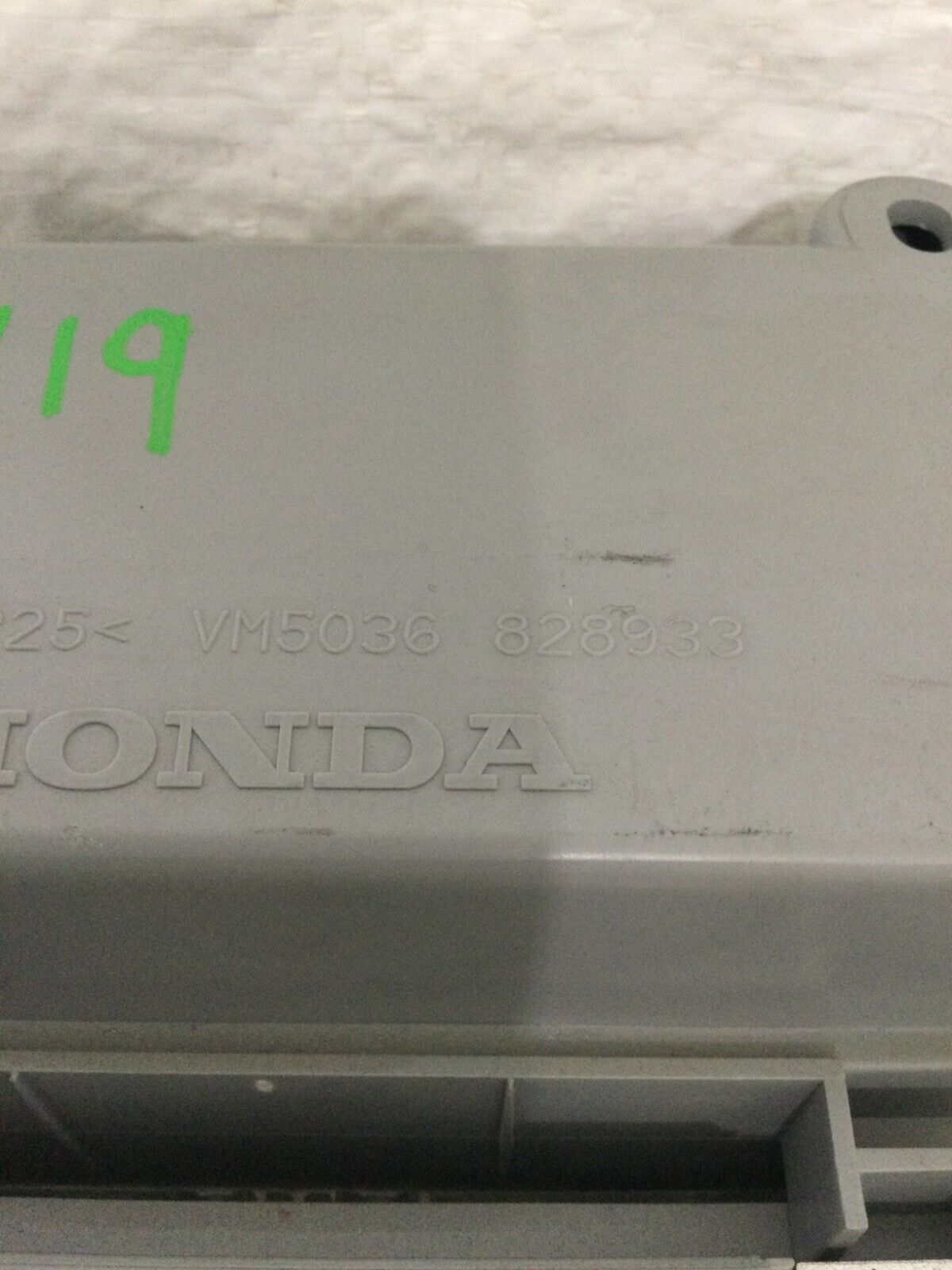 2003-2007 Honda  Accord Sedan Overhead Console Dome Map Light W/ Storage OEM