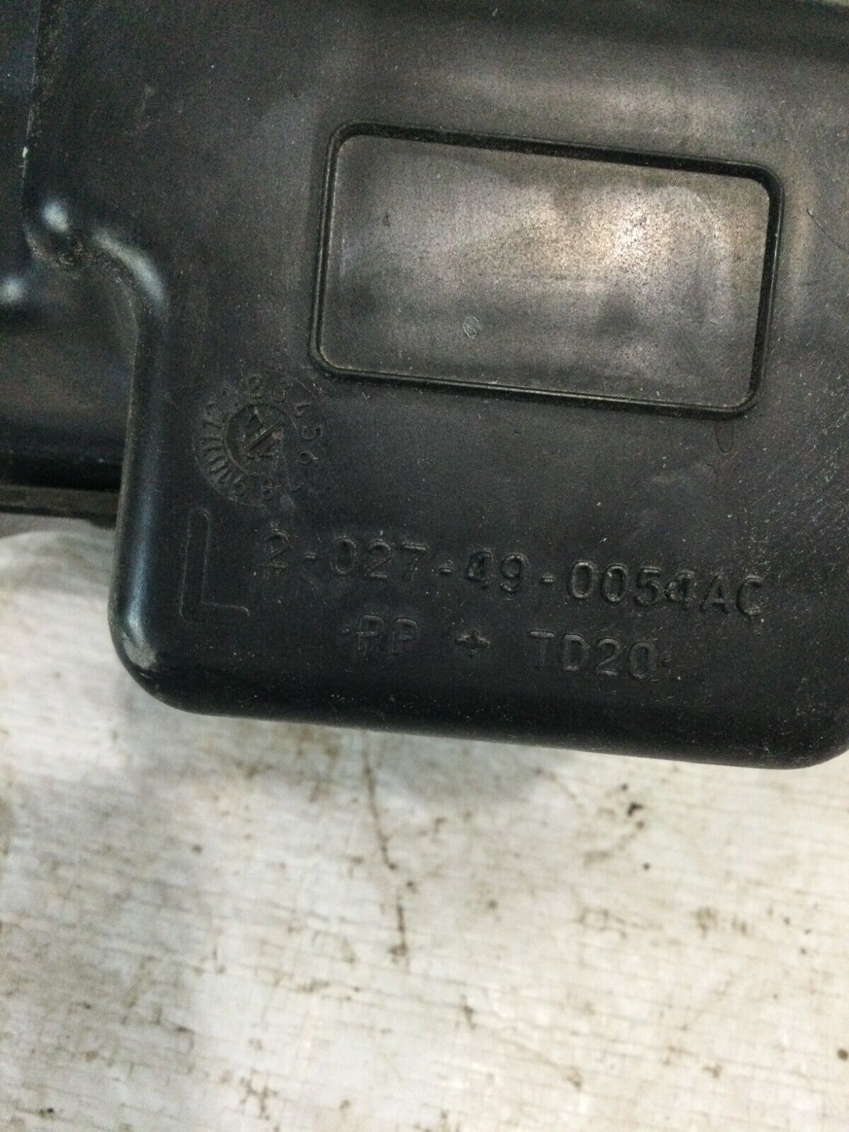 2017 Jeep Wrangler  Subwoofer Left side  Dash 0054AC OEM