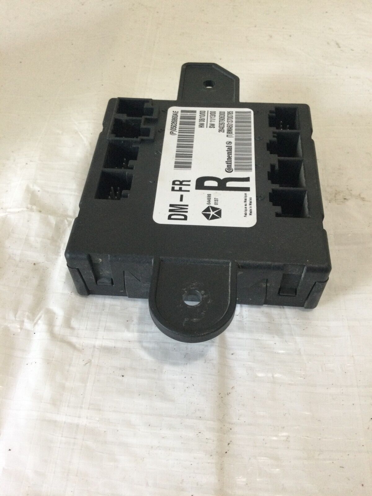 2017 Dodge Grand Caravan Front Right Passenger Door Module OEM 05026860AD