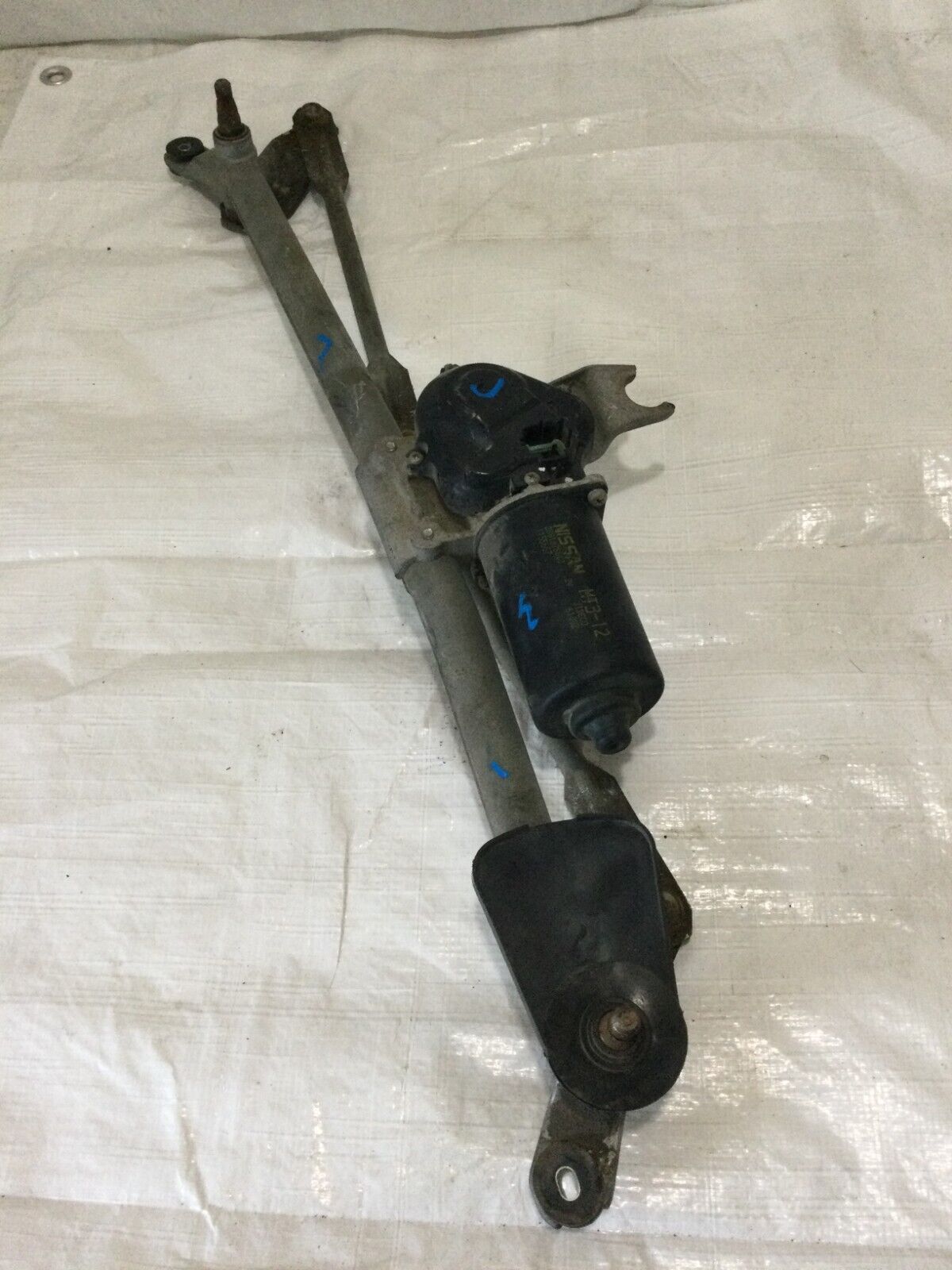 2007 Nissan Titan Front Wiper Motor W/ Linkage OEM 288107S000