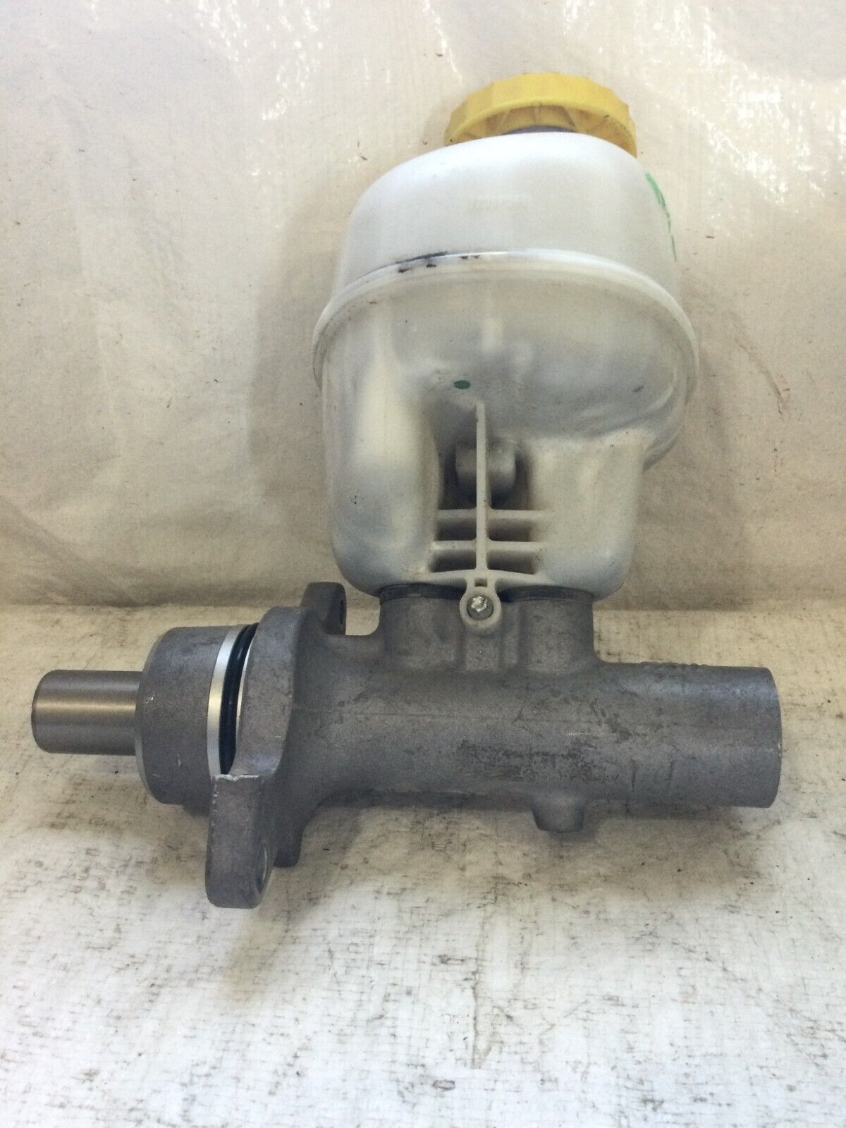 2019 Dodge Ram 1500 Master Brake Cylinder W/ Reservoir OEM