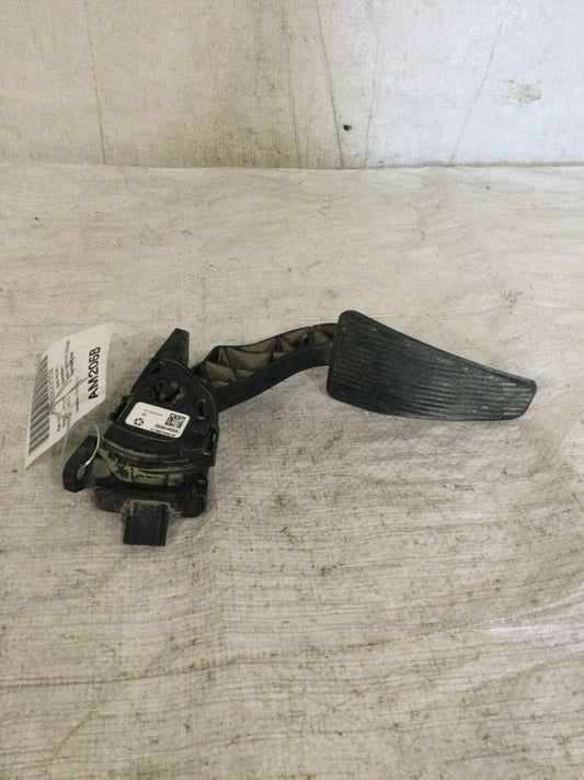 2013 Dodge Ram 1500 Accelerator Pedal OEM 53034160AD