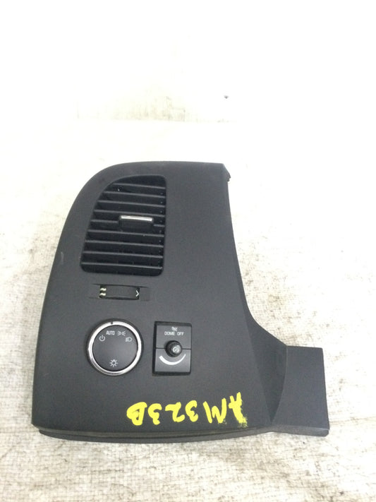 2010 Chevrolet Silverado 1500 Headlight Switch w/ Vent Bezel Trim OEM 25905506