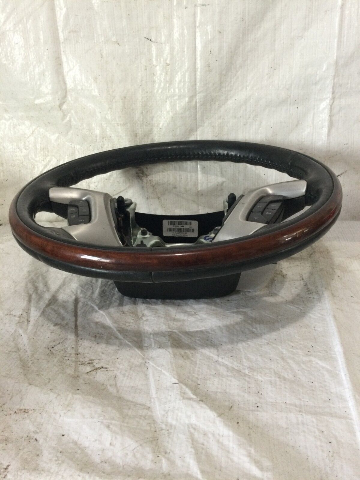2007 Cadillac Escalade ESV Wood Trim Leather Wheel W/ Switches OEM