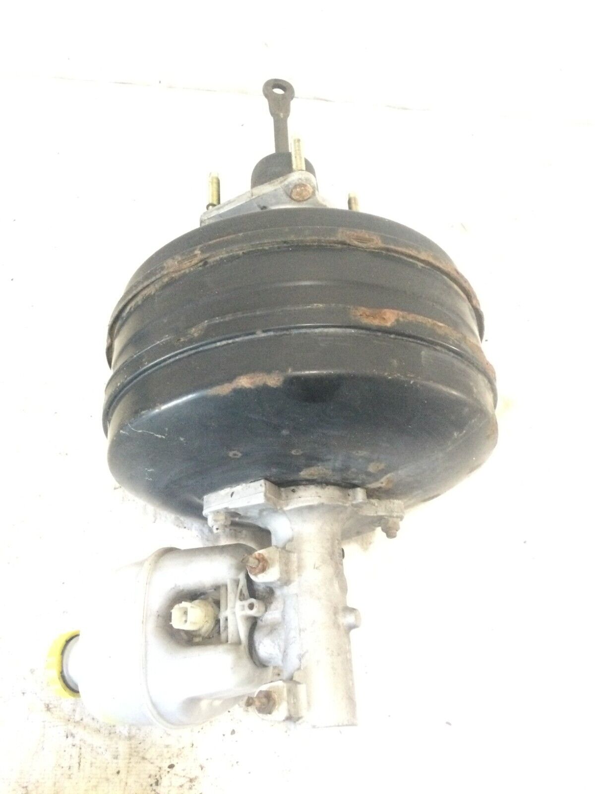 2004 Dodge Ram 1500 Power Brake Booster W/ Reservoir OEM