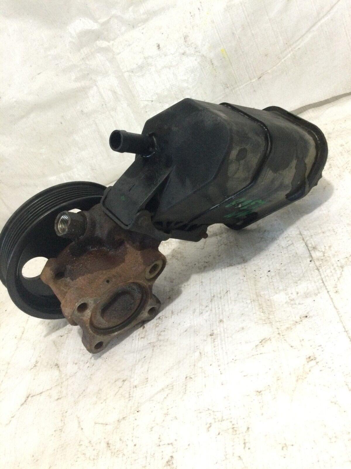 2007 Dodge Ram 1500 Power Steering Pump OEM 5.7L