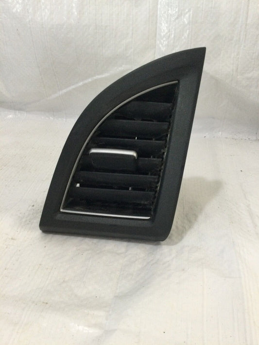 2012 Honda CR-V Right Center Dash Air Vents AC Trim Panel OEM