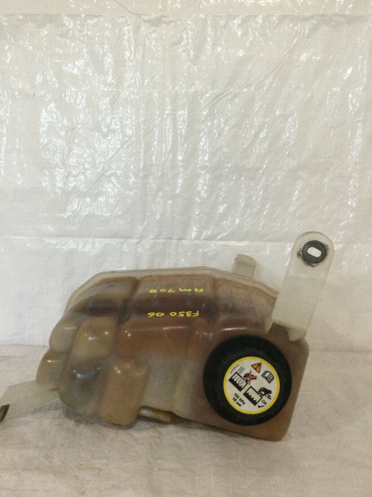2006 Ford F350SD Coolant Recovery Reservoir Bottle OEM 6.0L Turbo Diesel