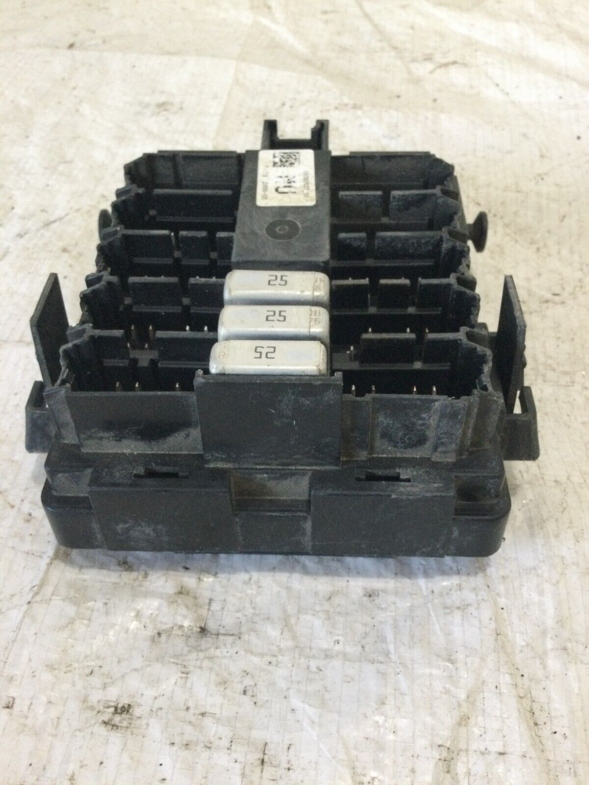 2007-2009 Cadillac Escalade ESV Cabin Fuse Box Junction Block OEM 15093837