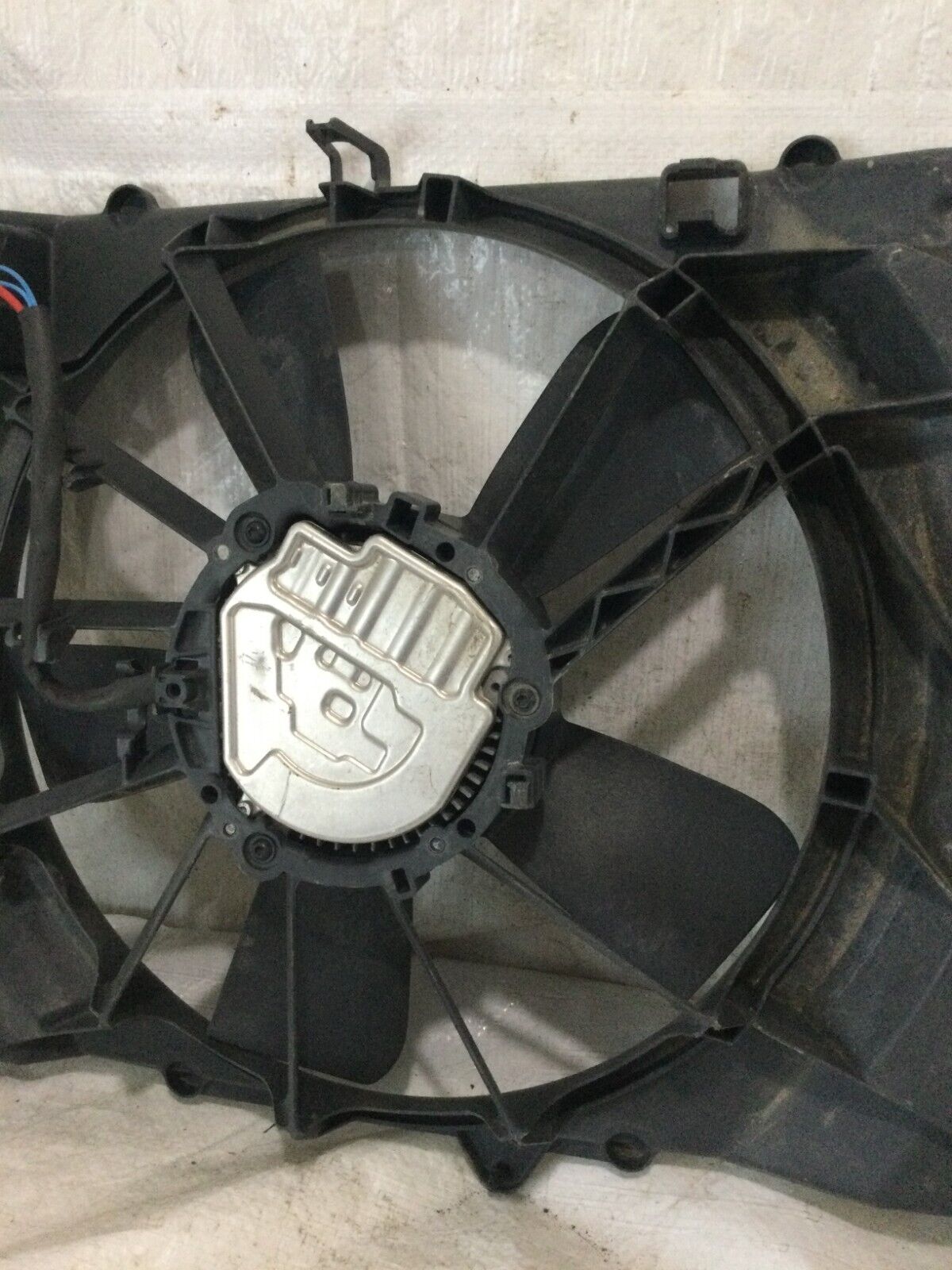 2019 Jeep Compass  Engine Intercooler Cooling Fan Assembly  68249185AC OEM