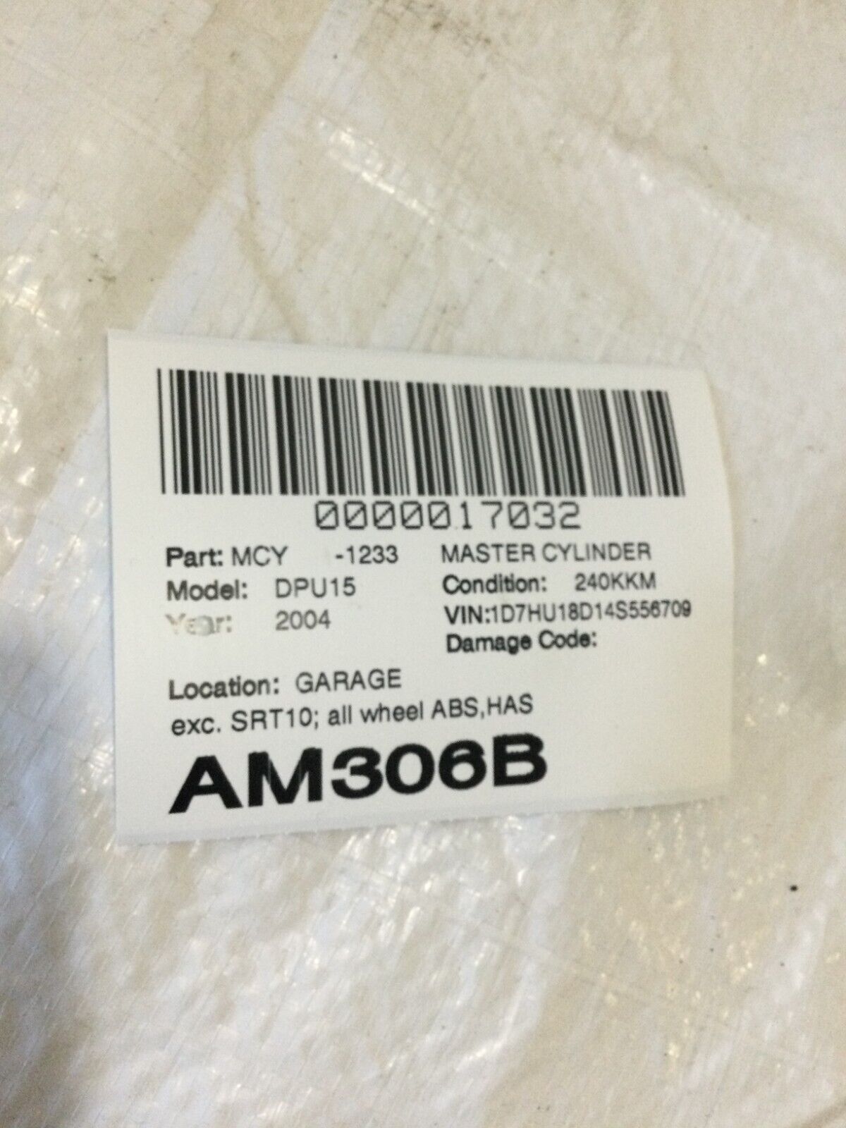 2004  Dodge Ram 1500 Master Brake Cylinder W/ Reservoir OEM 32067086 5.7L