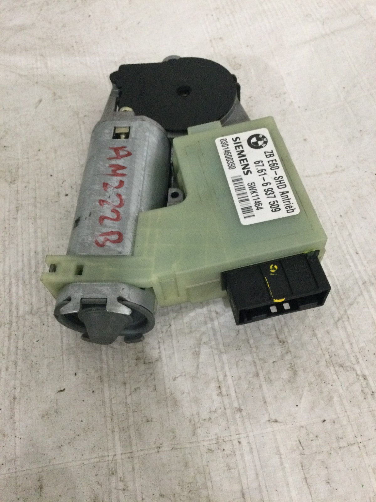 2004 BMW 745I Sun Roof Motor OEM