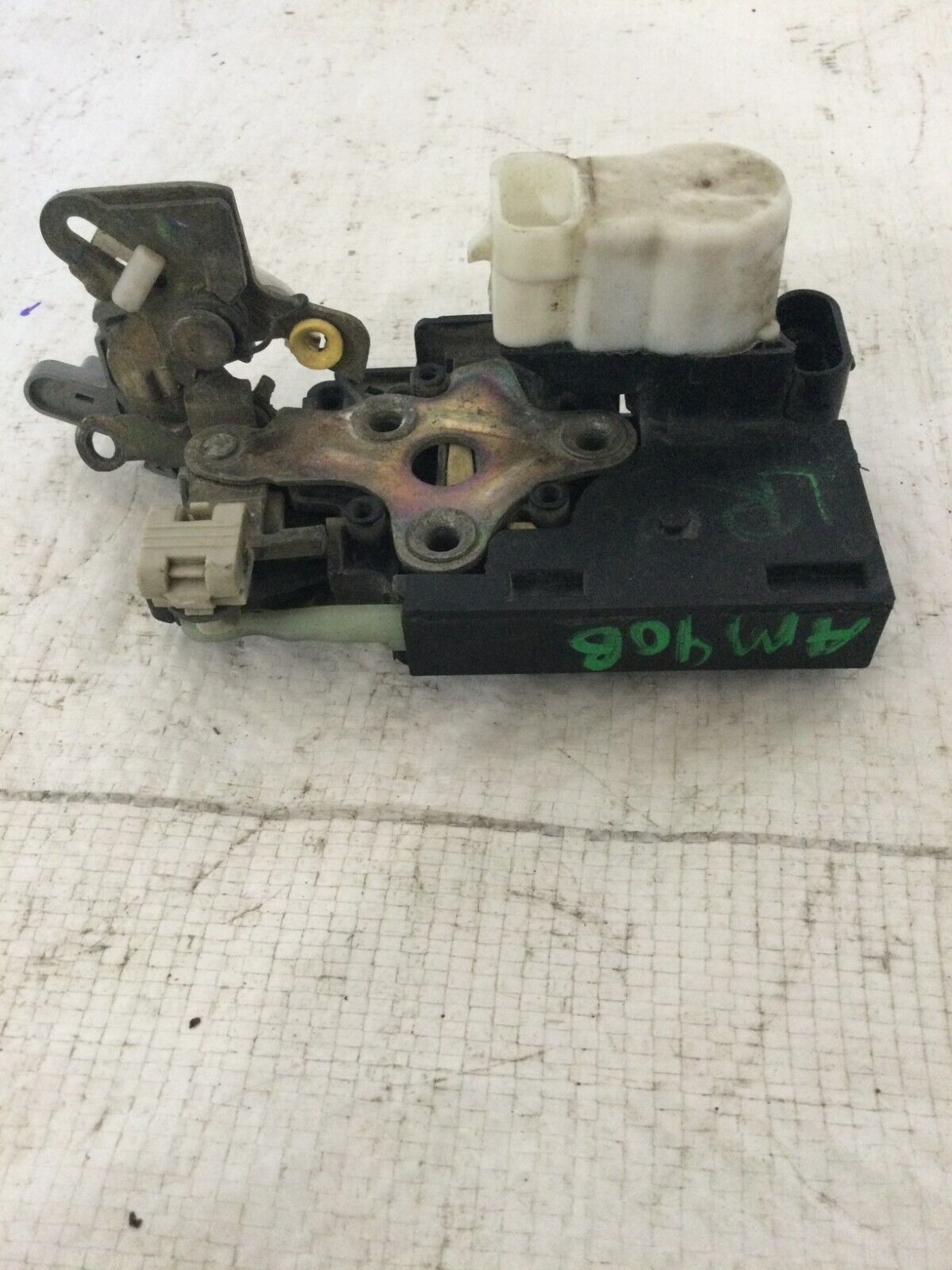 2003-2006 Cadillac Escalade Rear Left Door Lock Latch Actuator OEM