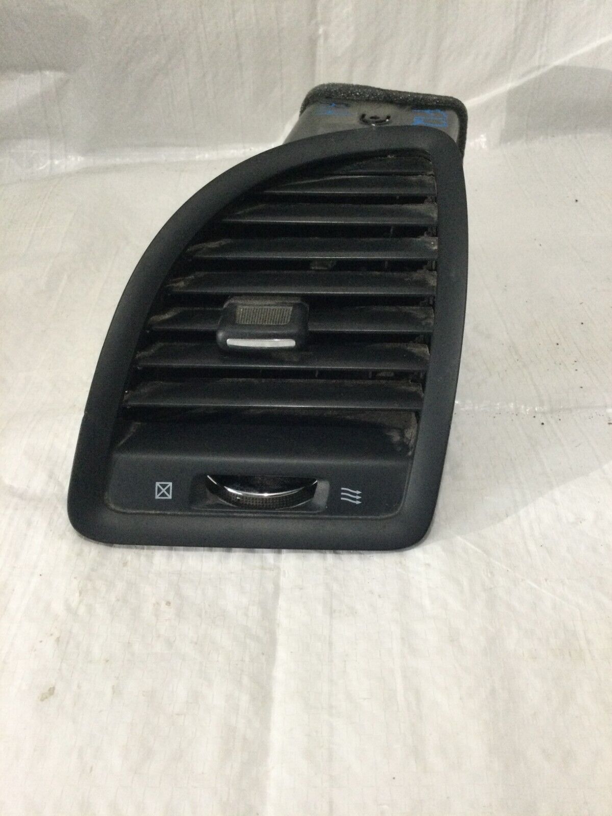 2020 Dodge Grand Caravan Front Right Instrument  Panel Air Duct OEM