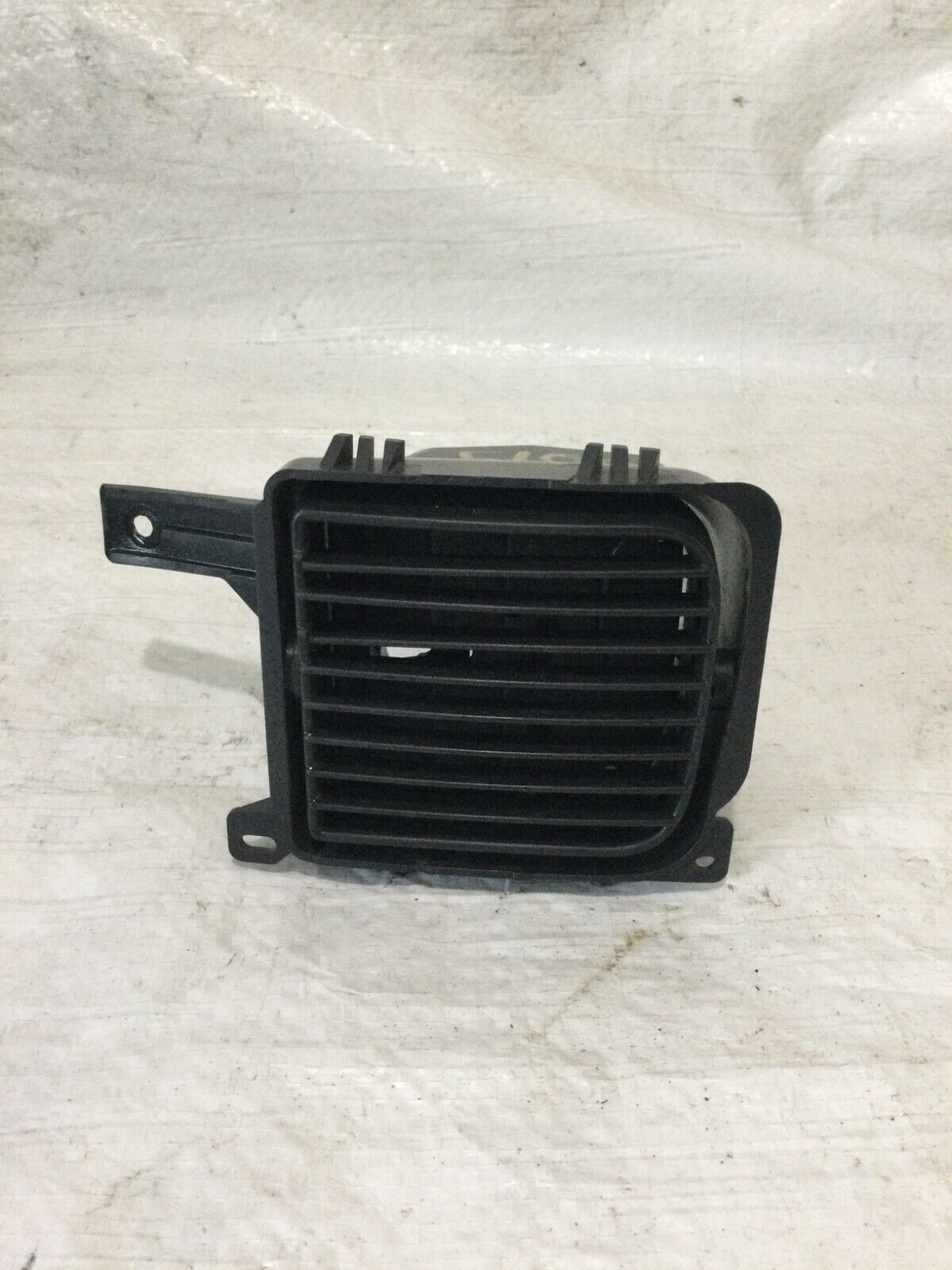 2005 Dodge Ram 1500 2500 3500 Dash Vent Right 1000Z71AA OEM