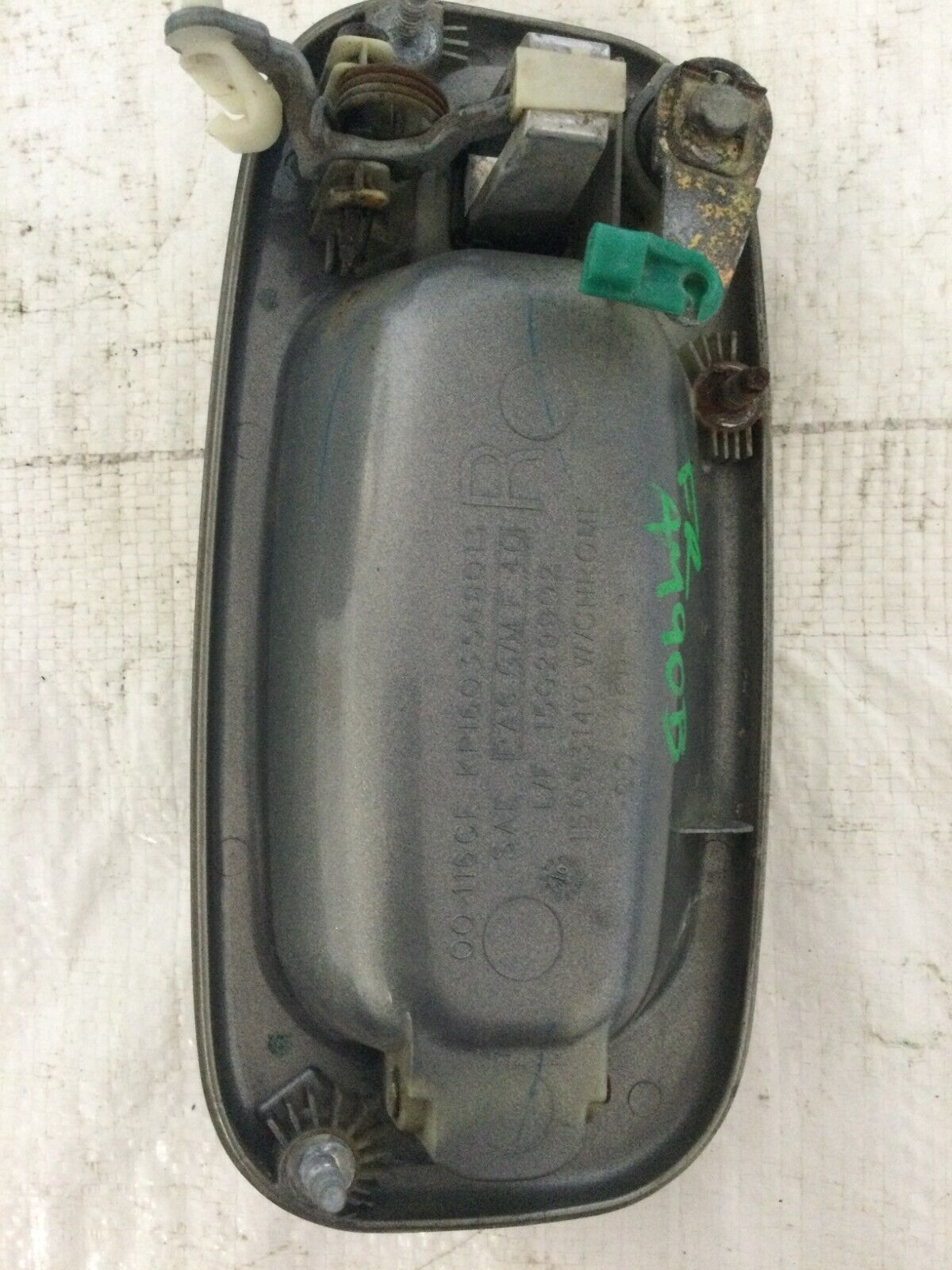 2002-2006 Cadillac Escalade EXT Exterior Door Handle Front Right 15029902 OEM